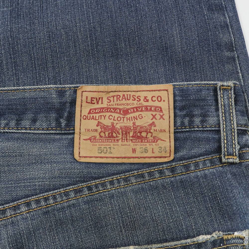 2000s Levi's 501 Denim Jeans Size 36