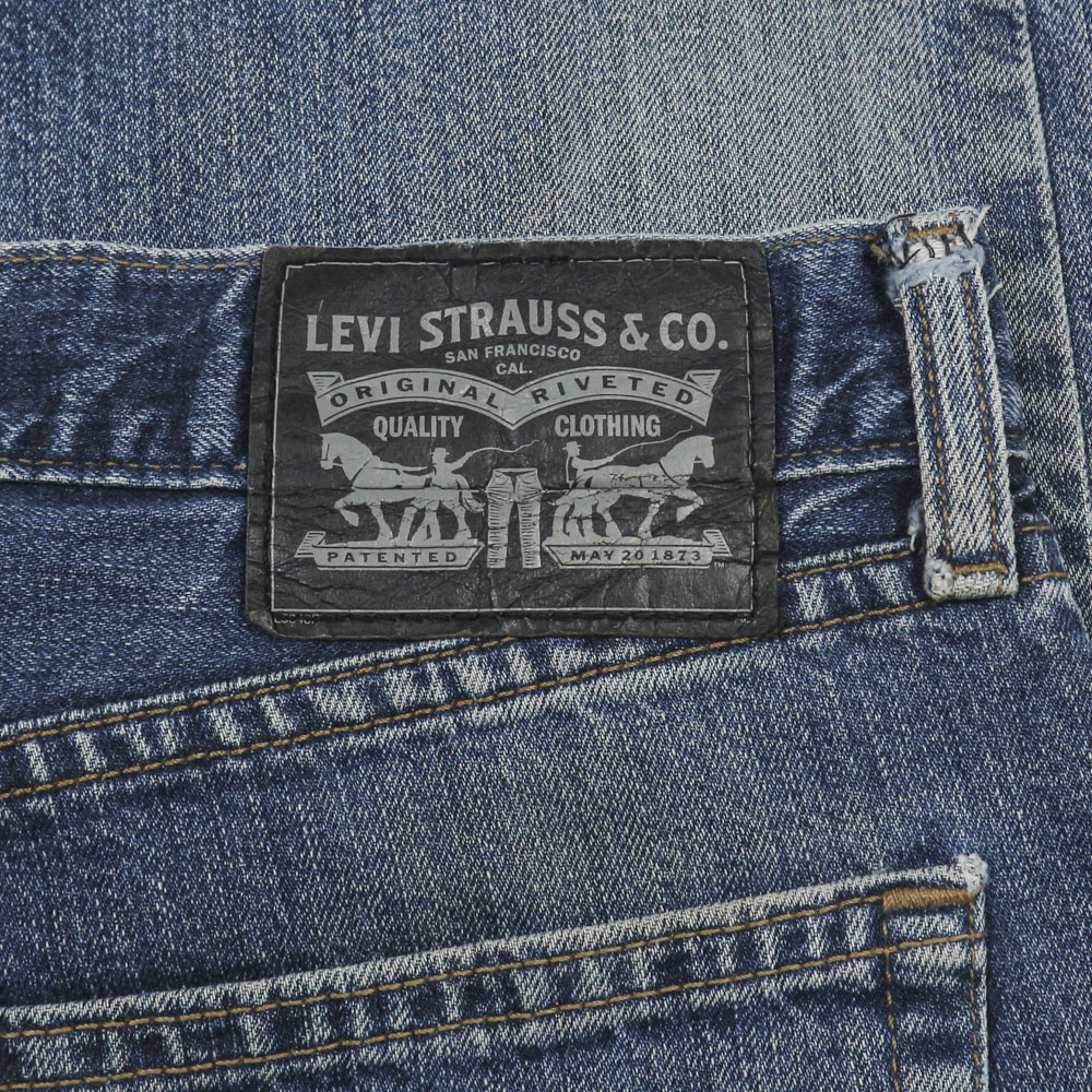 2000s Levi's 505 Denim Jeans Size 32