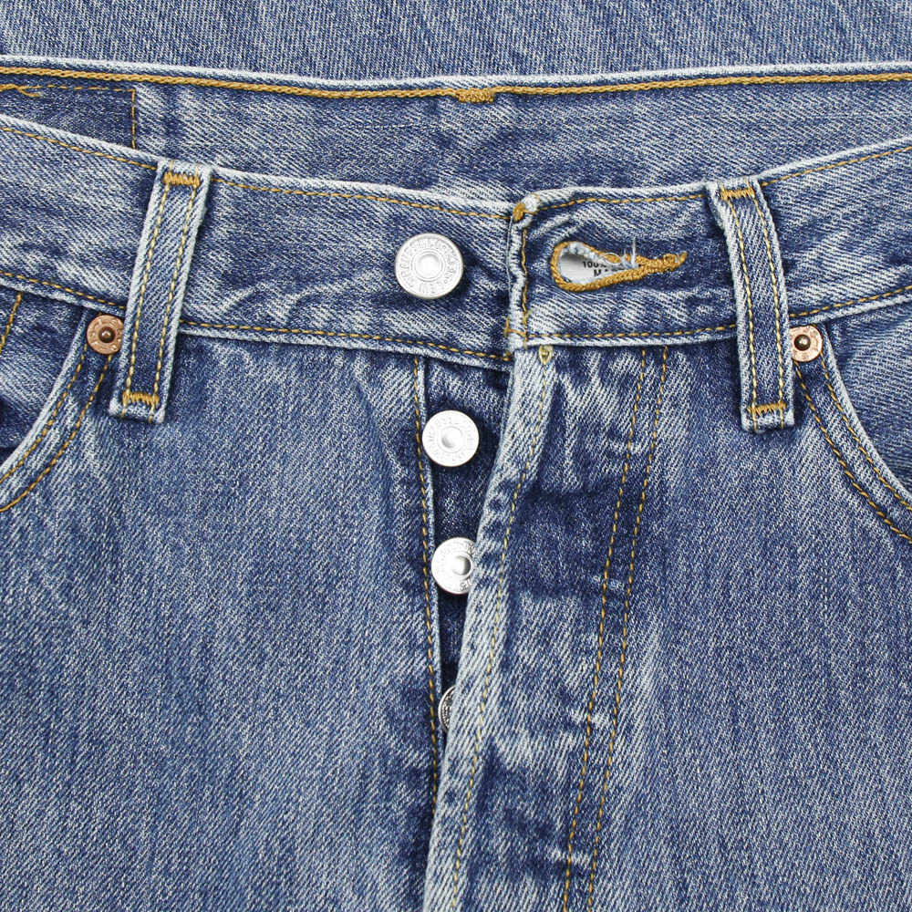 2000s Levi's 501 Denim Jeans Size 31