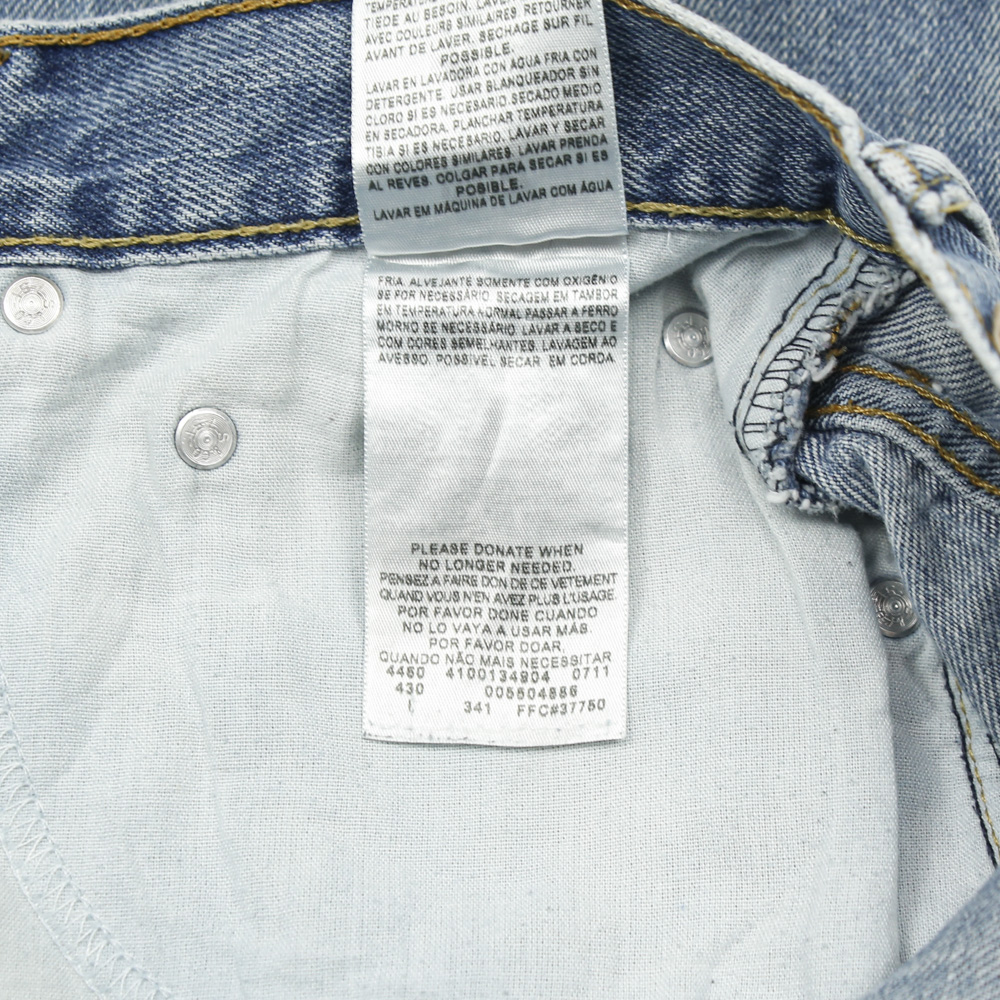 2010s Levi's 550 Denim Jeans Size 36