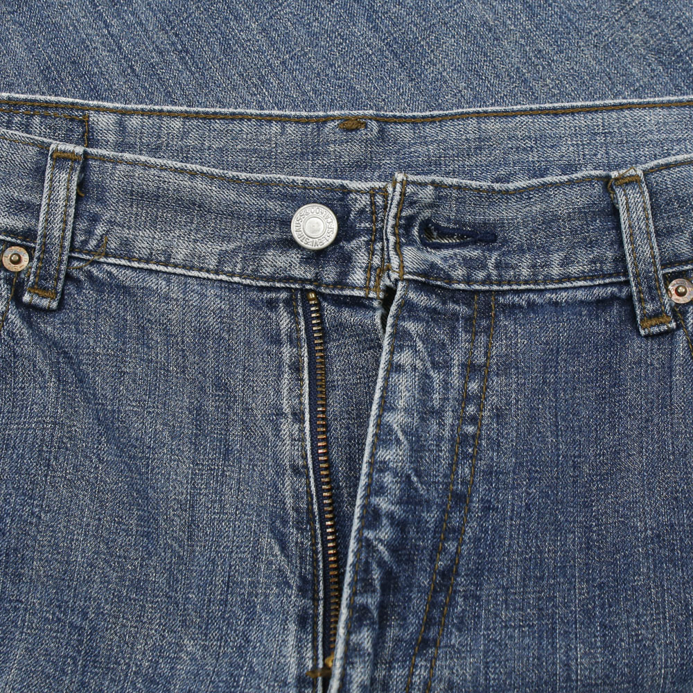 2000s Levi's 534 Denim Shorts Size 36