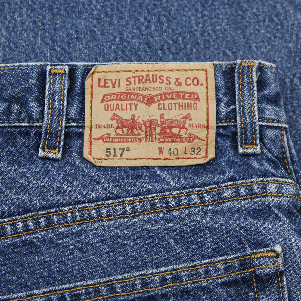 2000s Levi's 517 Denim Bootcut Jeans Size 40