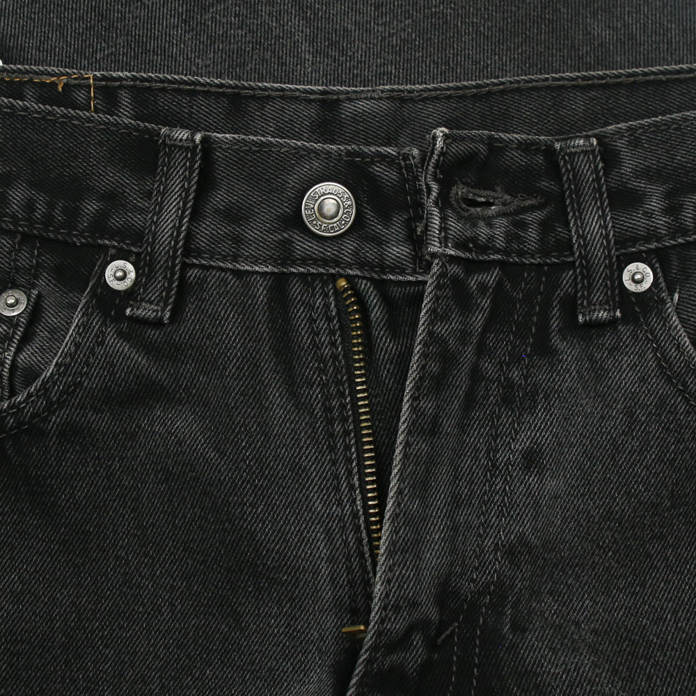2010s Levi's 505 Black Denim Jeans Size 31