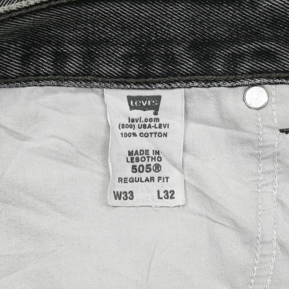 2000s Levi's 505 Faded Black Denim Jeans Size 33