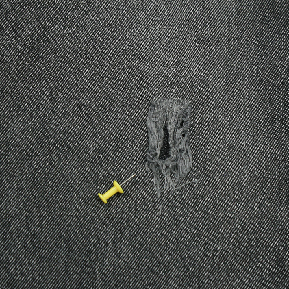 2000s Levi's 505 Faded Black Denim Jeans Size 36