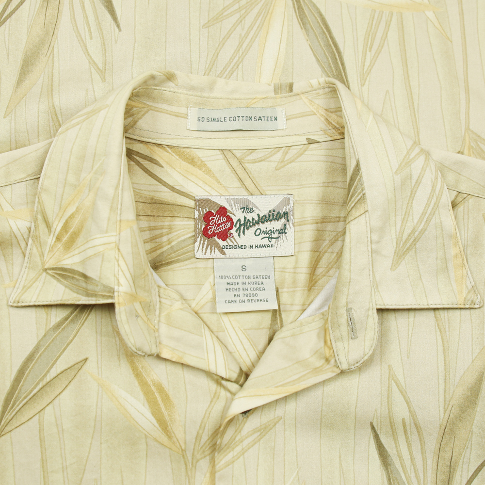 Hilo Hattie Brand Hawaiian Shirt Size L