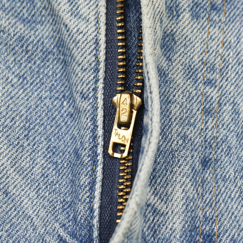 80s Levi's 505 Made in USA Denim Jeans Size 28