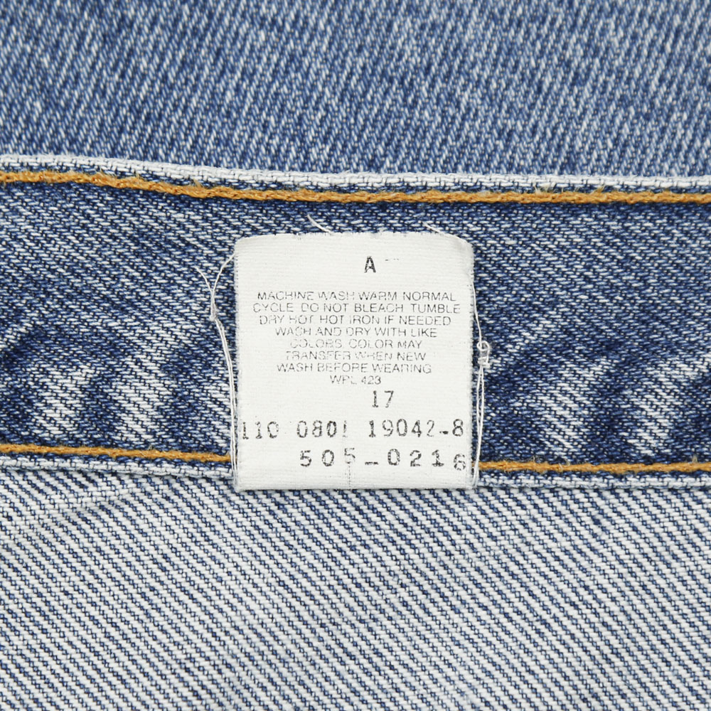 2000s Levi's 505 Denim Jeans Size 37