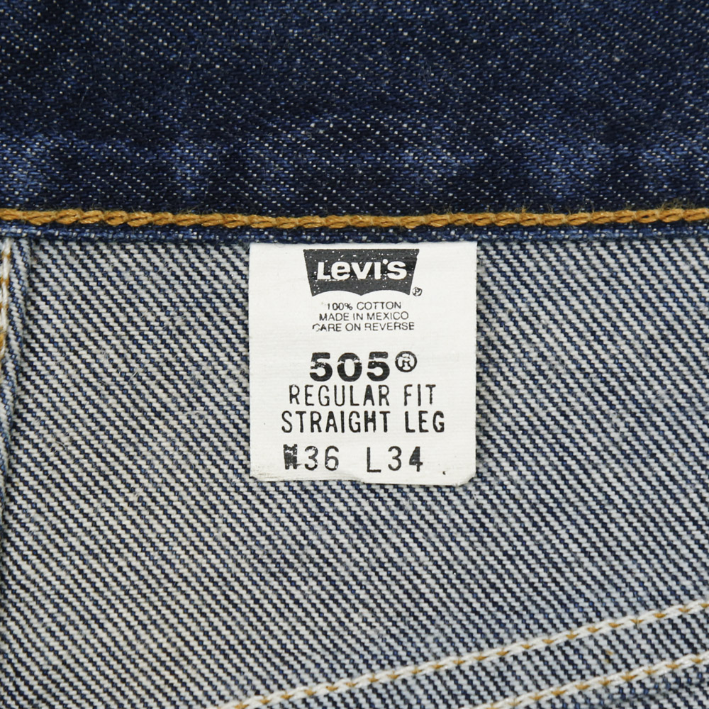 2000s Levi's 505 Denim Jeans Size 35