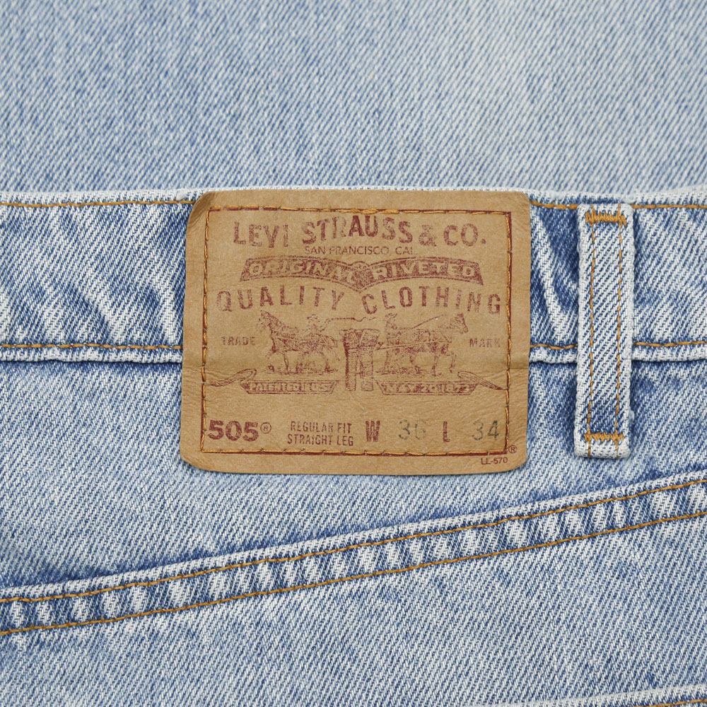 90s Levi's 505 Made in USA Denim Jeans Size 35