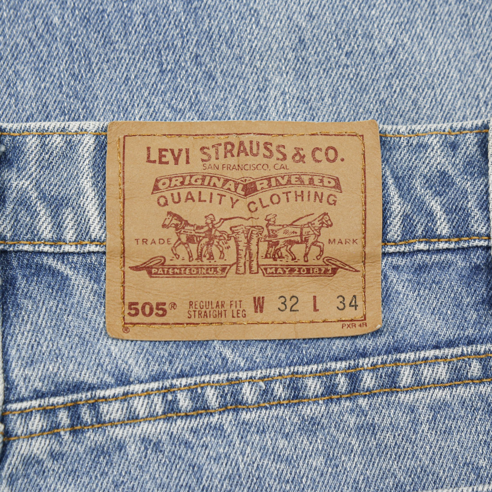 90s Levi's 505 Made in USA Denim Jeans Size 31