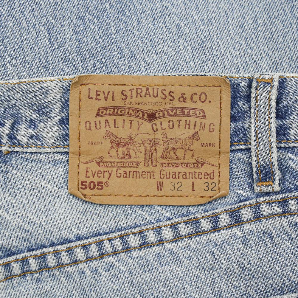 2000s Levi's 505 Denim Jeans Size 32