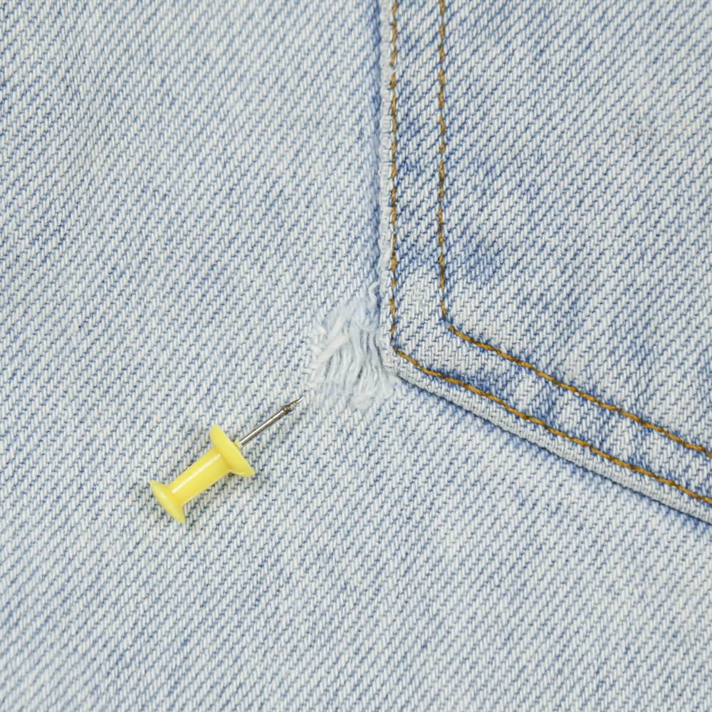 90s Levi's 505 Made in USA Denim Jeans Size 31