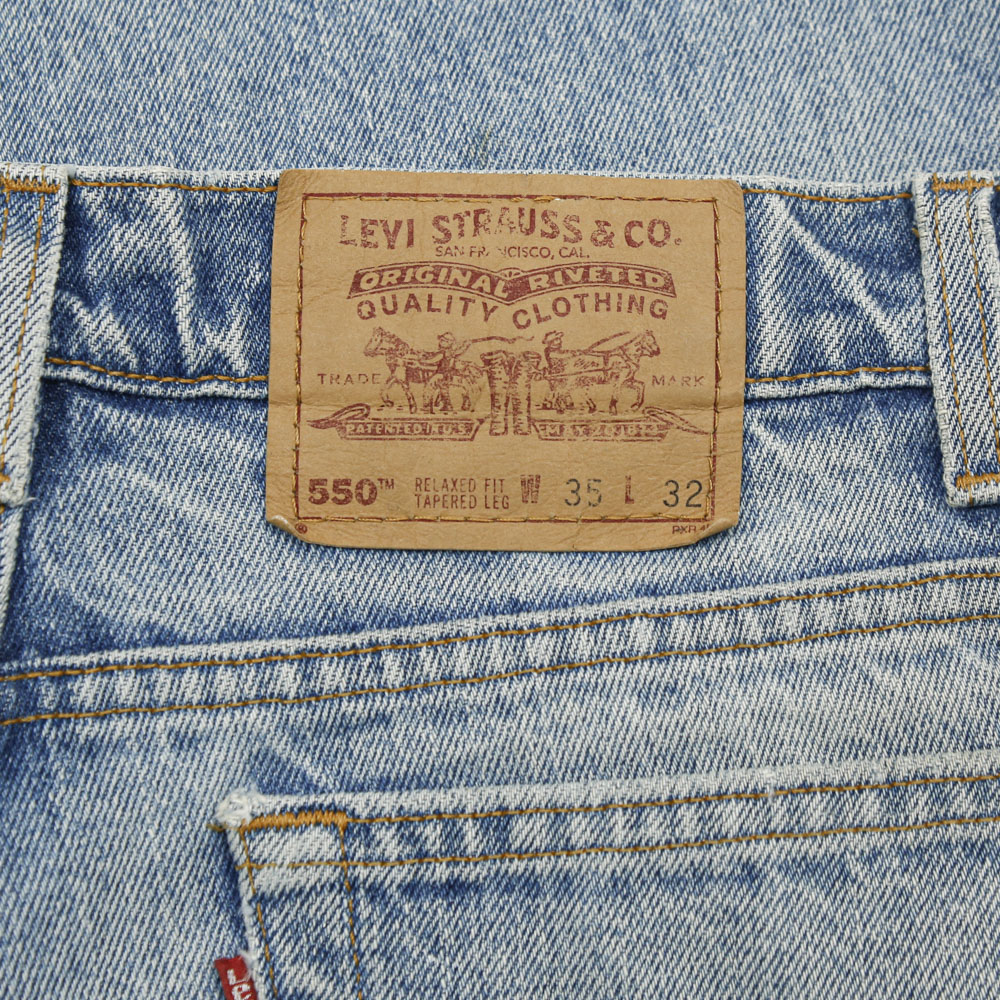 90s Levi's 550 Made in USA Denim Jeans Size 35