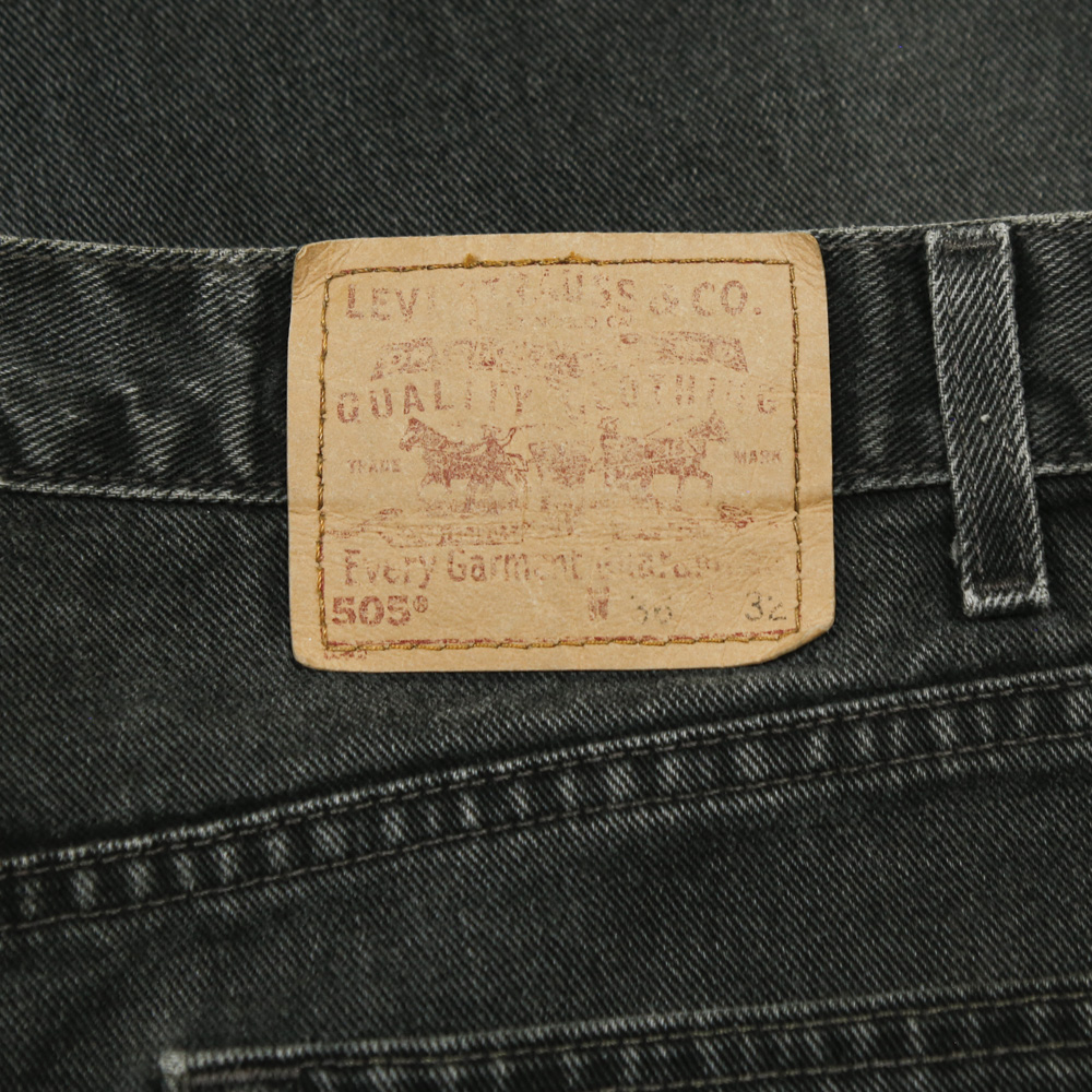 90s Levi's 505 Black Denim Jeans Size 36