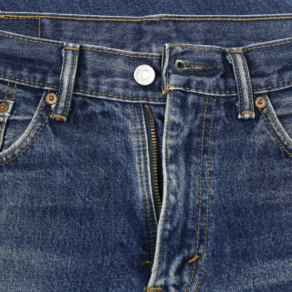 2010s Levi's 505 Denim Jeans Size 32