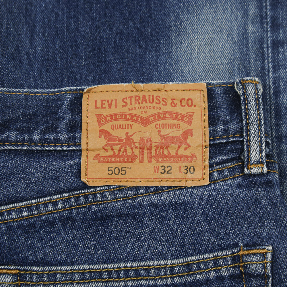 2010s Levi's 505 Denim Jeans Size 32