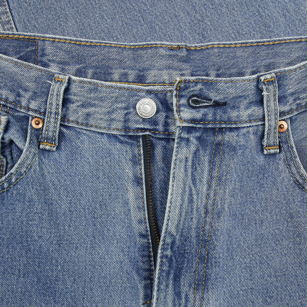 2010s Levi's 550 Denim Jeans Size 36