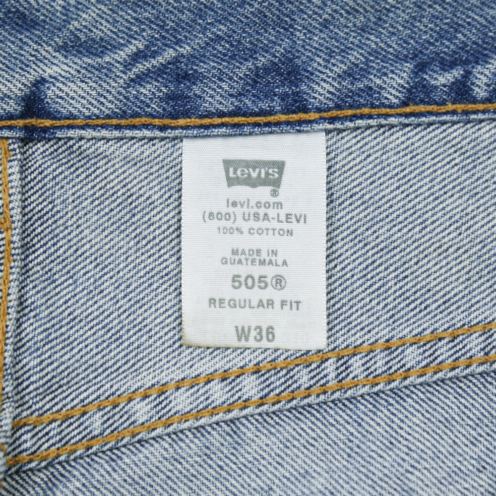 2000s Levi's 505 Denim Shorts Size 36