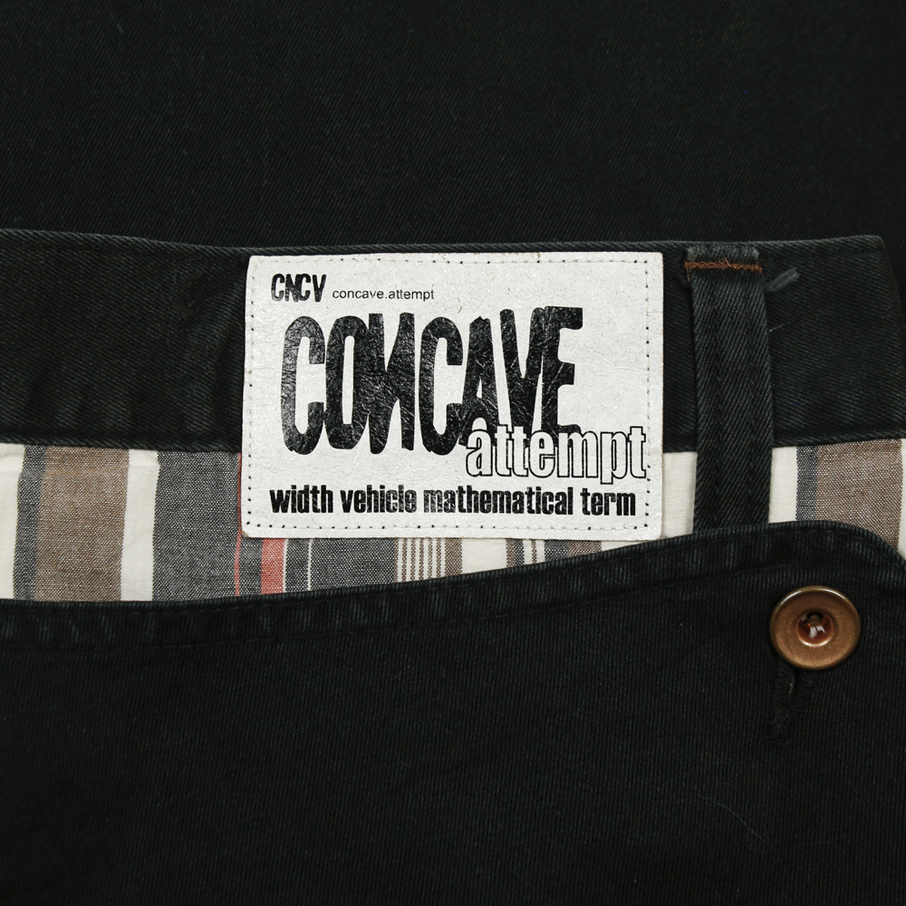 concave.attempt Made in Japan Shorts Size 34