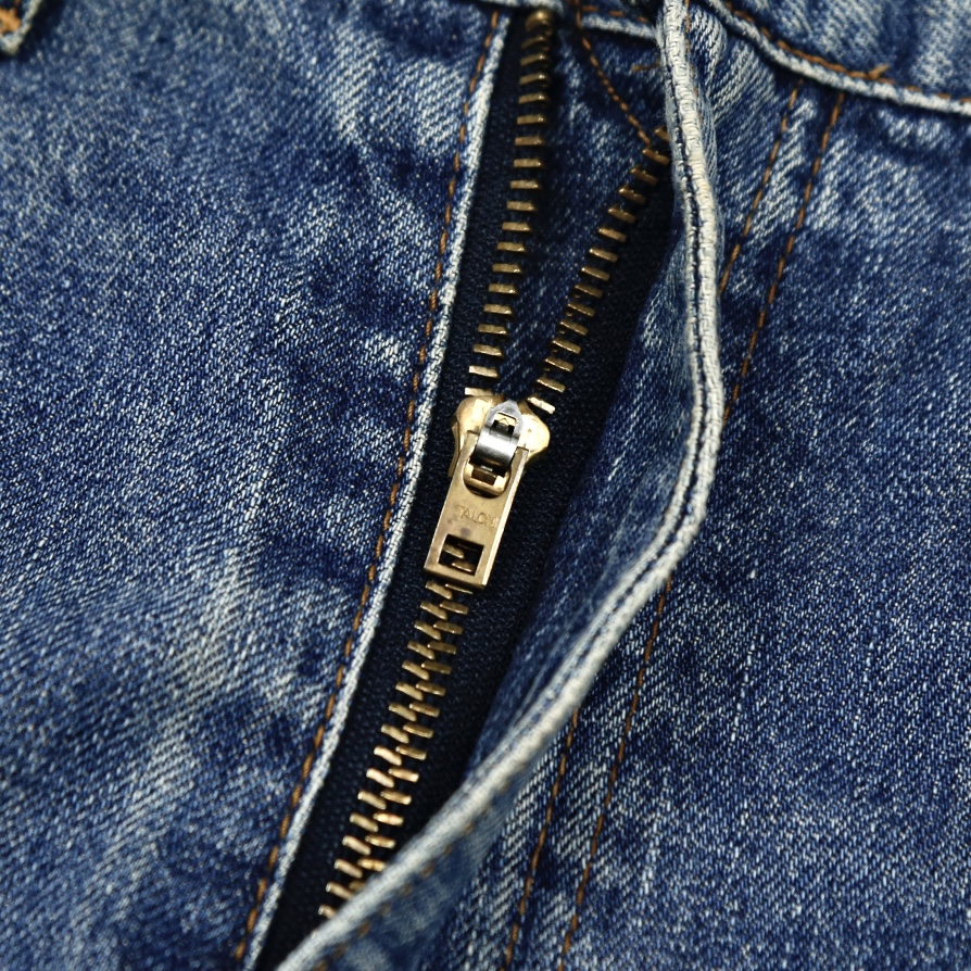 90s Levi's 502 Japan Selvedge Denim Jeans Size 32
