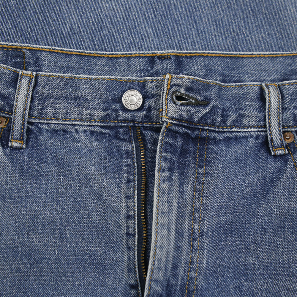 2010s Levi's 550 Denim Jeans Size 36