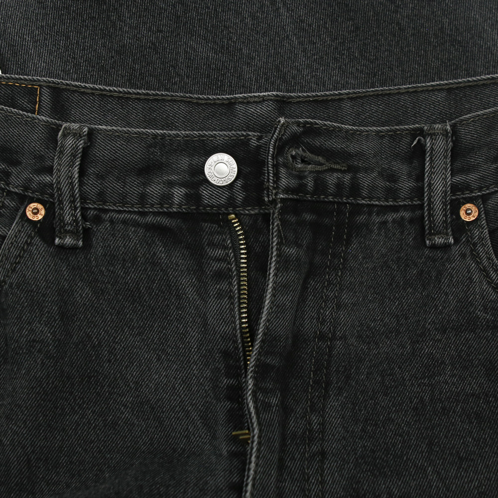 2010s Levi's 550 Black Denim Jeans Size 36