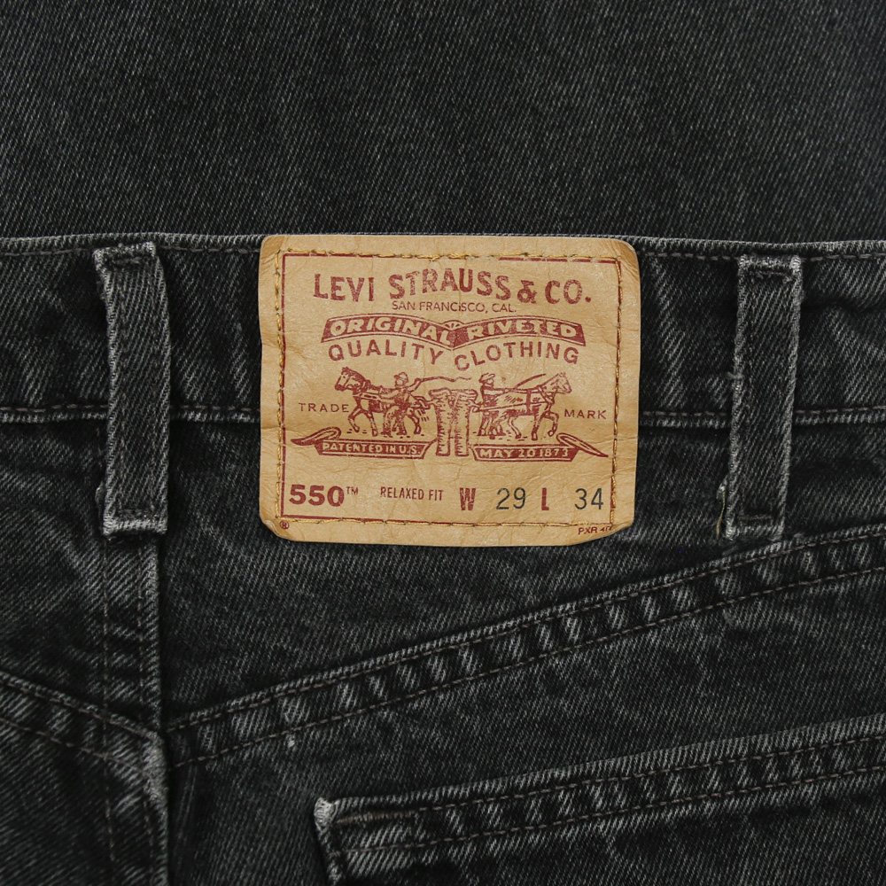 90s Levi's 550 USA Black Denim Jeans Size 28