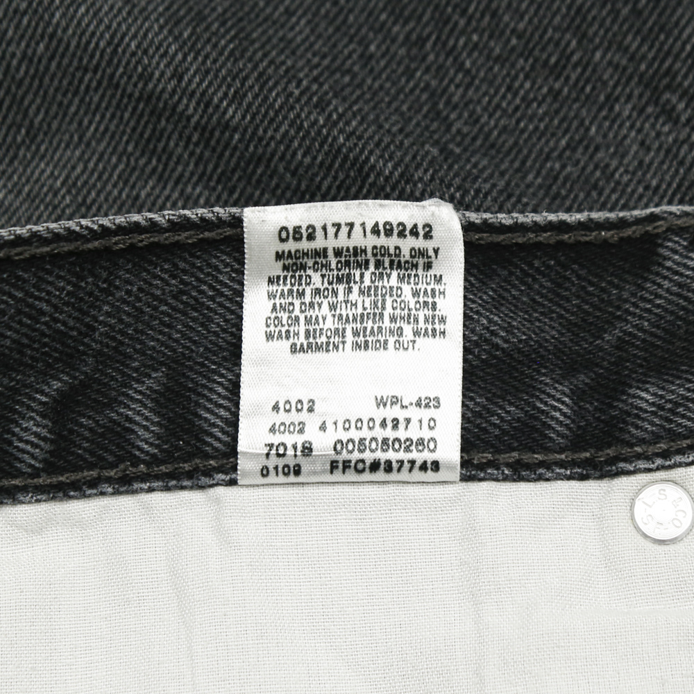 2000s Levi's 505 Black Denim Jeans Size 40