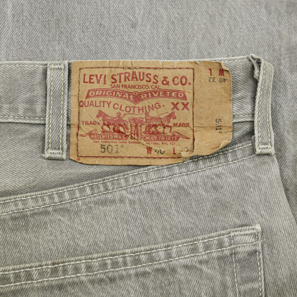 2010s Levi's 501 Gray Denim Jeans Size 38