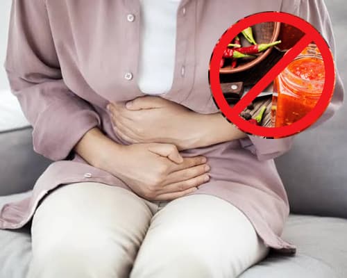 Ăn cay bị đau bụng: Nguyên nhân và cách xử lý hiệu quả