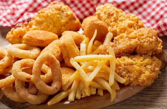 Đồ chiên rán thức ăn nhanh