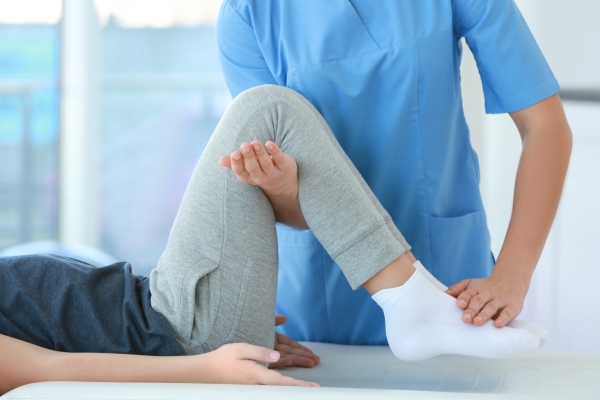 vật lý trị liệu hỗ trợ xương khớp