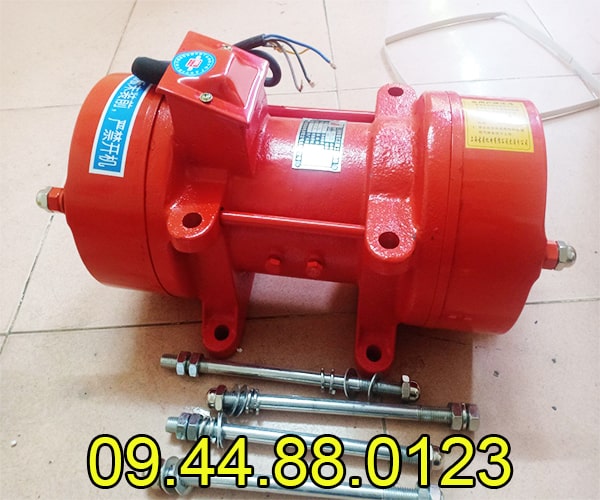 Cách chọn mua máy đầm rung bê tông chuẩn nhất