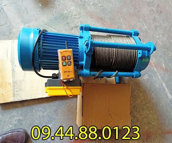 Combo tời điện stronger và cẩu xoay 360 độ giá rẻ nhất tại Hòa Phát