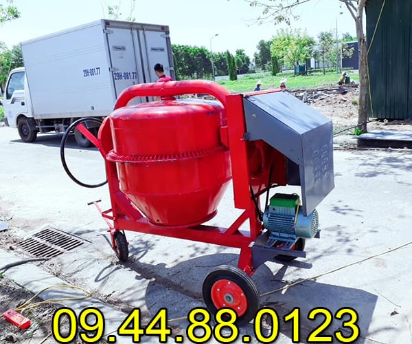 Máy trộn bê tông 250L giá bao nhiêu tiền và mua máy ở đâu