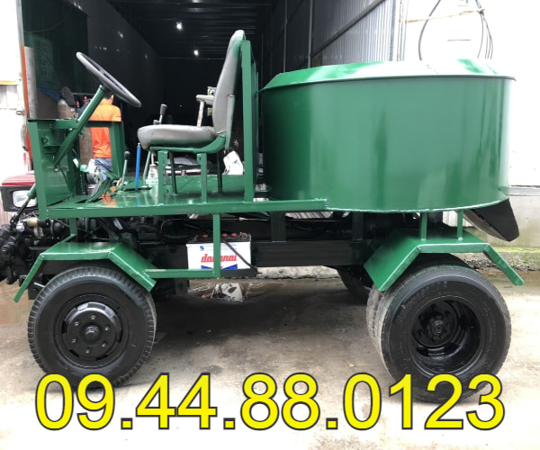 Ví dụ minh họa cho việc tính toán lượng bê tông và sử dụng máy trộn bê tông mini