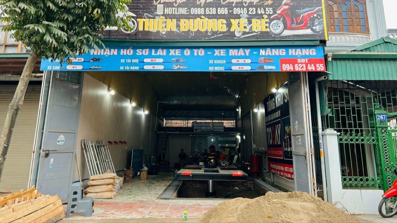 Trung tâm chăm sóc xe, cho thuê xe tự lái, có lái Việt Hoàng Auto - Hạ Long, Quảng Ninh