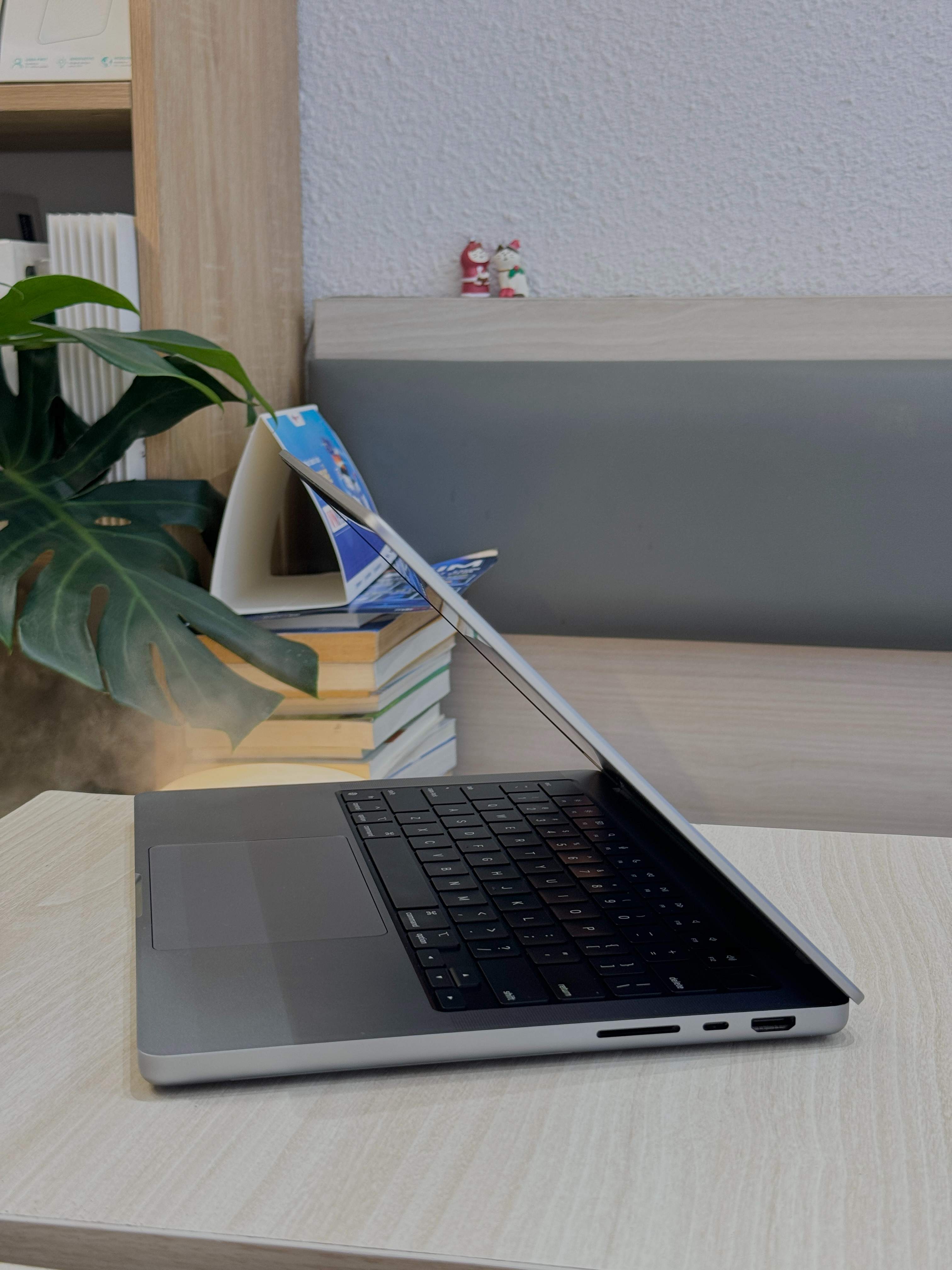 MacBook Pro 14 M1 Pro 99% (14-Core/16GB/512GB) | iGood Project MacBook Pro 14 M1 Pro 99% (14-Core/16GB/512GB) | iGood Project