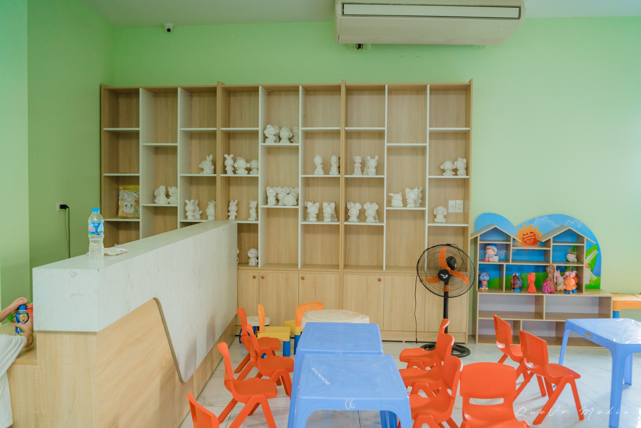 Đồ chơi tô tượng