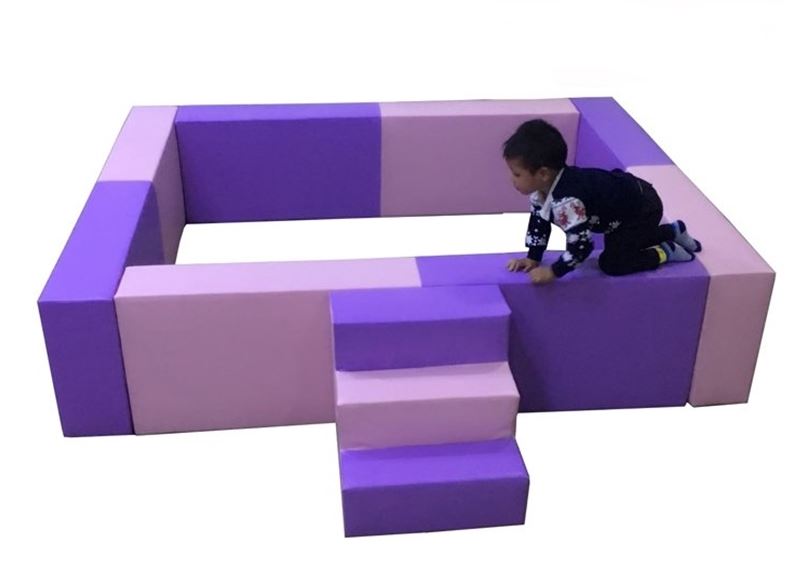 KHUNG NHÀ BÓNG MỚI 01