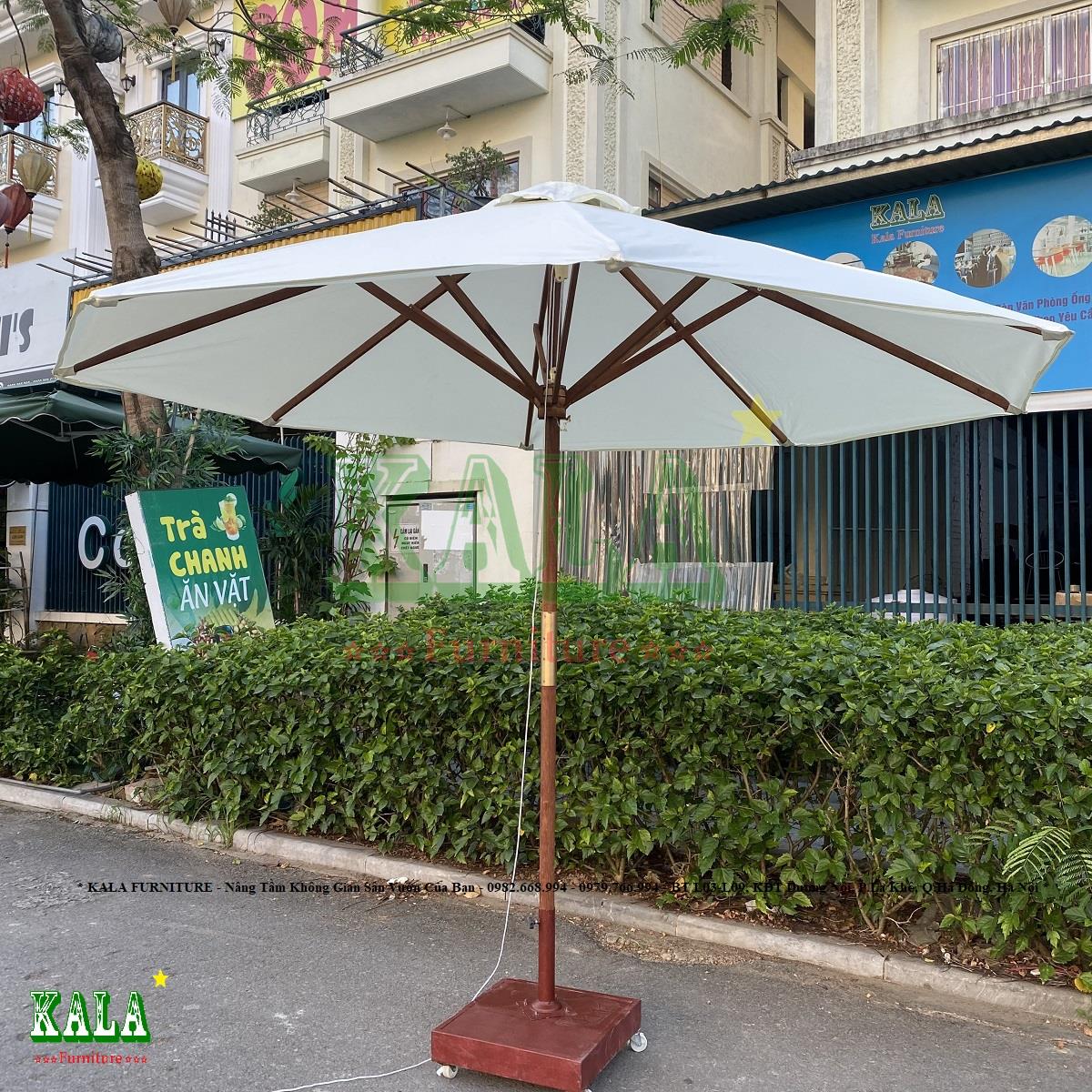 Ô gỗ chính tâm tròn 3m chân đế có bánh xe