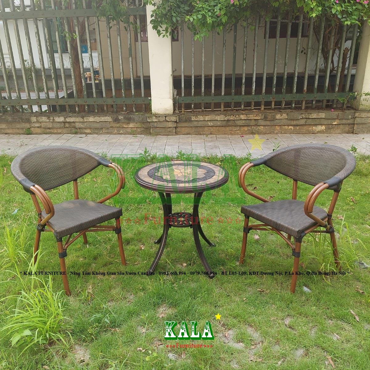 Bộ 1 bàn 2 ghế cafe BGC-TL02