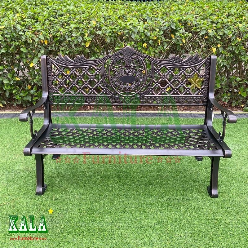 Ghế băng sân vườn dài 130cm