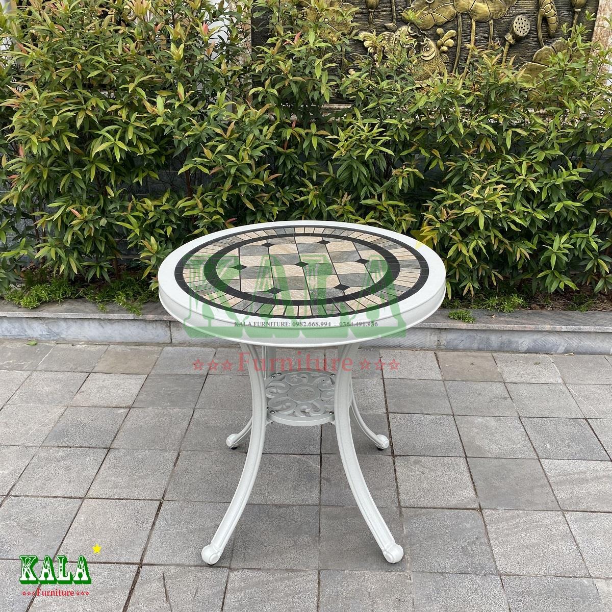 Bàn nhôm đúc mặt đá caro tròn 60cm
