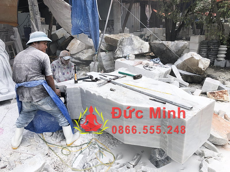 Bước 1. Chọn phôi đá nguyên khối: