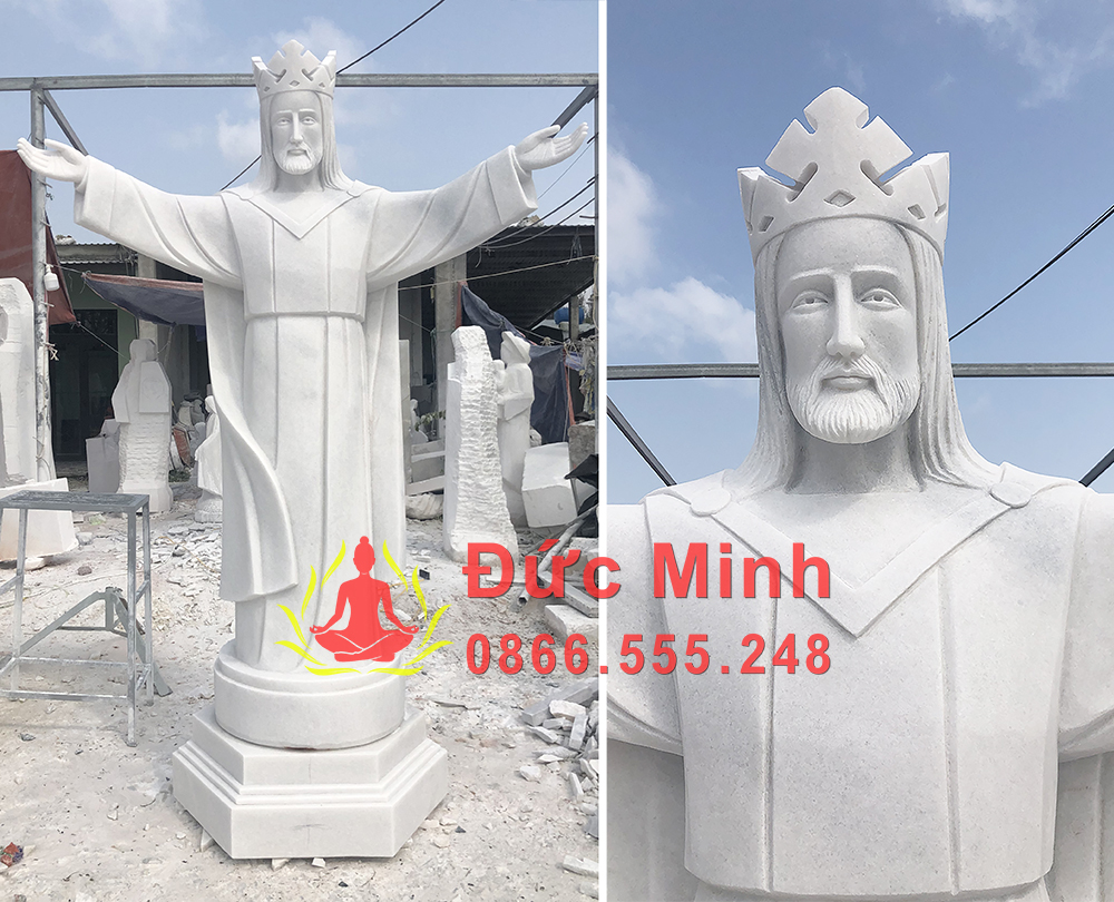 Tượng Chúa Giêsu Kitô Vua bằng đá trắng tinh khiết