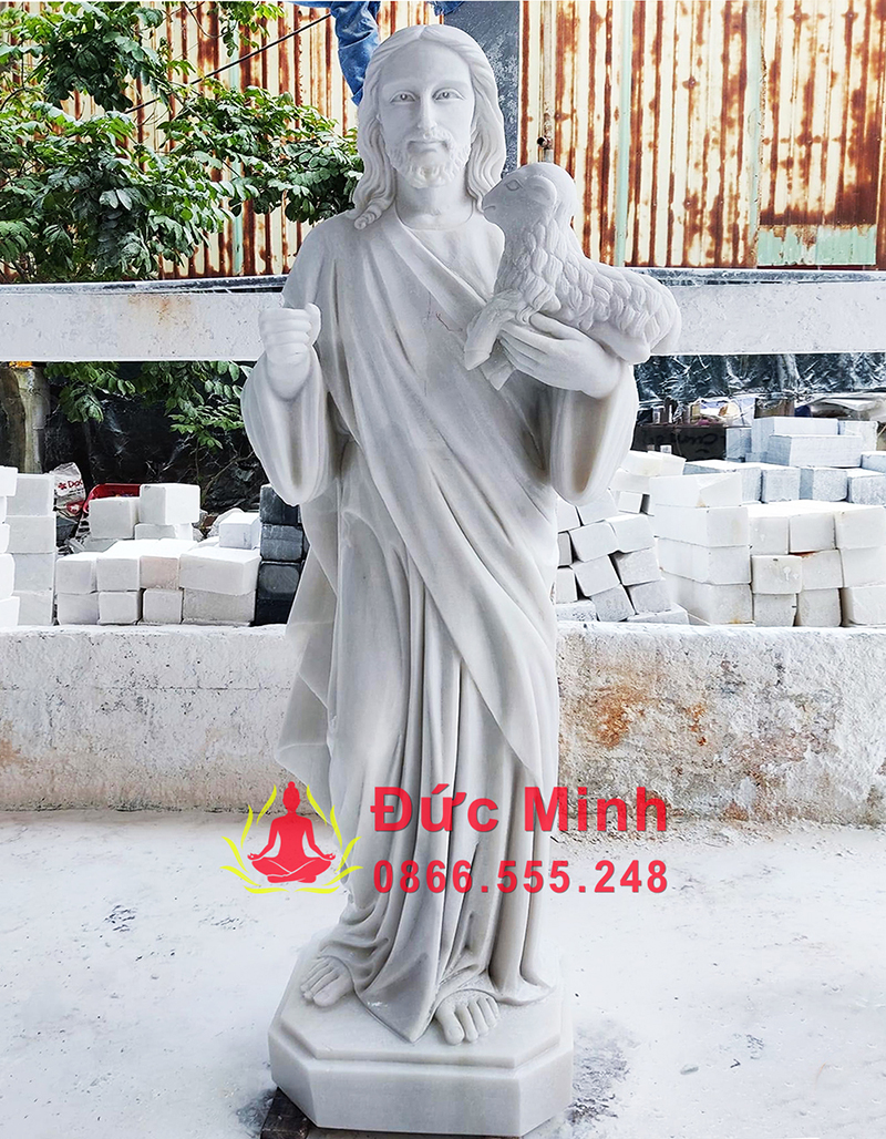 Tượng Chúa Chiên Lành Bằng Đá Xám Tự Nhiên Nguyên Khối