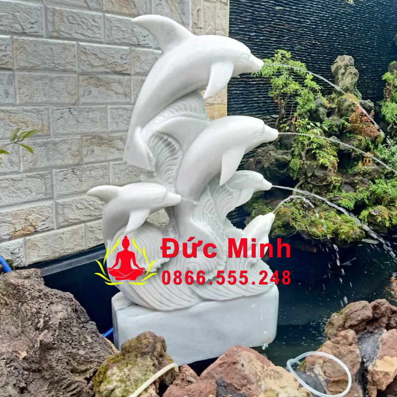 Giá trị phong thủy và thẩm mỹ vượt trội của tượng cá heo phun nước từ đá tự nhiên