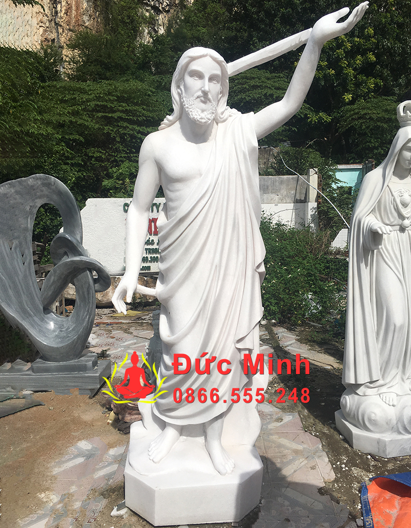 Mẫu Tượng Chúa Phục Sinh kích thước lớn nguyên khối trắng sáng